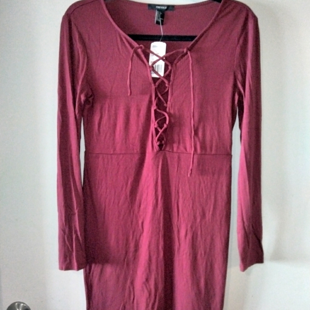 Long sleeve burgundy tie up dress